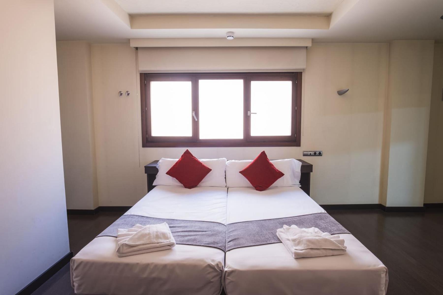 Hotel Alda Castillo De Олите Экстерьер фото