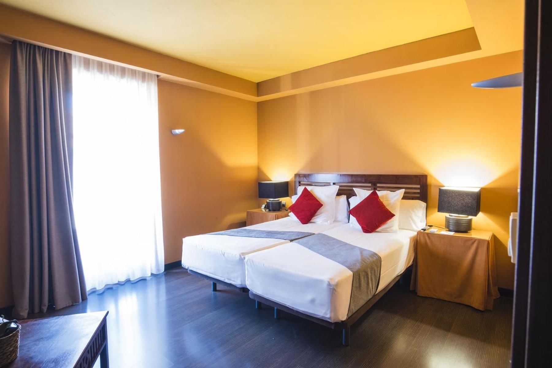 Hotel Alda Castillo De Олите Экстерьер фото